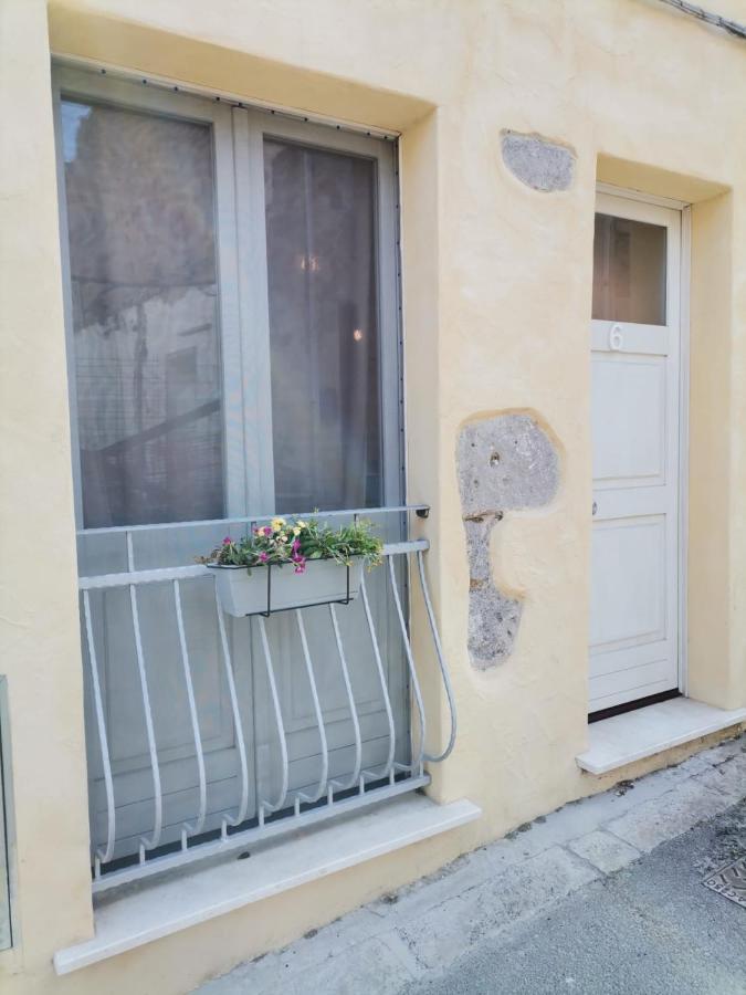 Apartamento La Conchiglia SantʼAntìoco Exterior foto